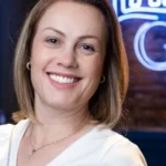 Fernanda Costa, paciente de quiropraxia japonesa na Clínica Phorma